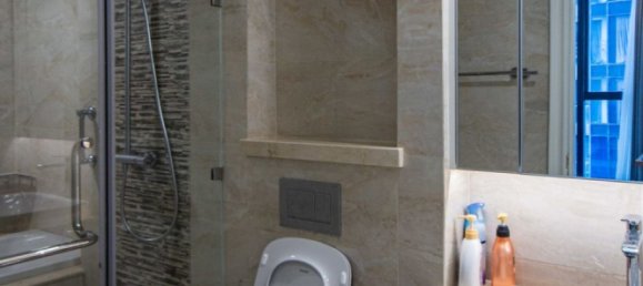 2 rooms Office in District 1, Vietnam No. 17887 2