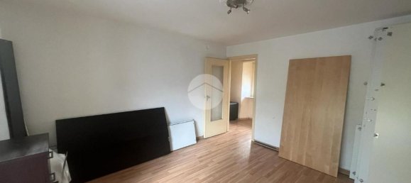 2 rooms Apartment in Barge, Italy No. 279511 4