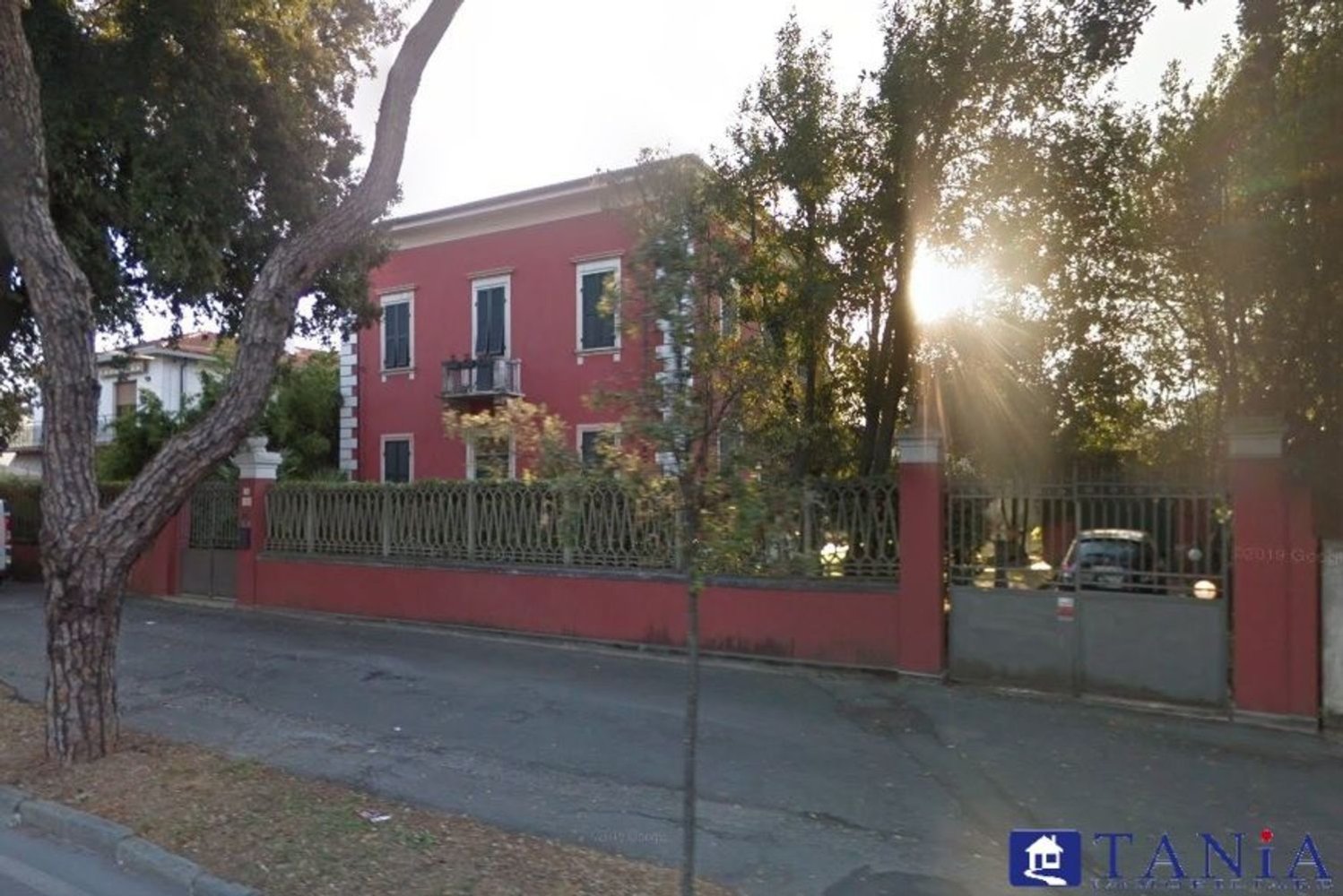 Villa de 10 divisões em Carrara, Italy N.º 48134