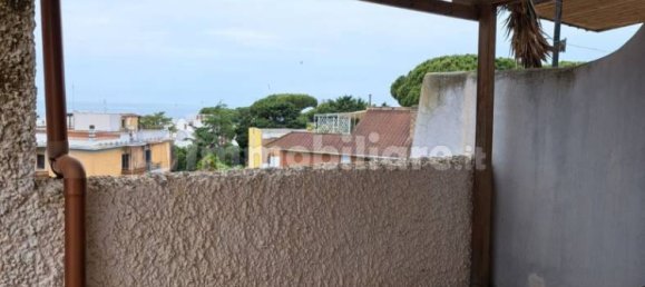 4 Schlafzimmer Haus in Santa Marinella, Italy, Nr. 178448 12