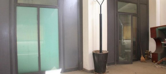 Gewerbliche Immobilie in Florence, Italy 770m², Nr. 376367 2