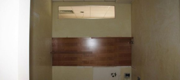 Gewerbliche Immobilie in Florence, Italy 770m², Nr. 376367 16