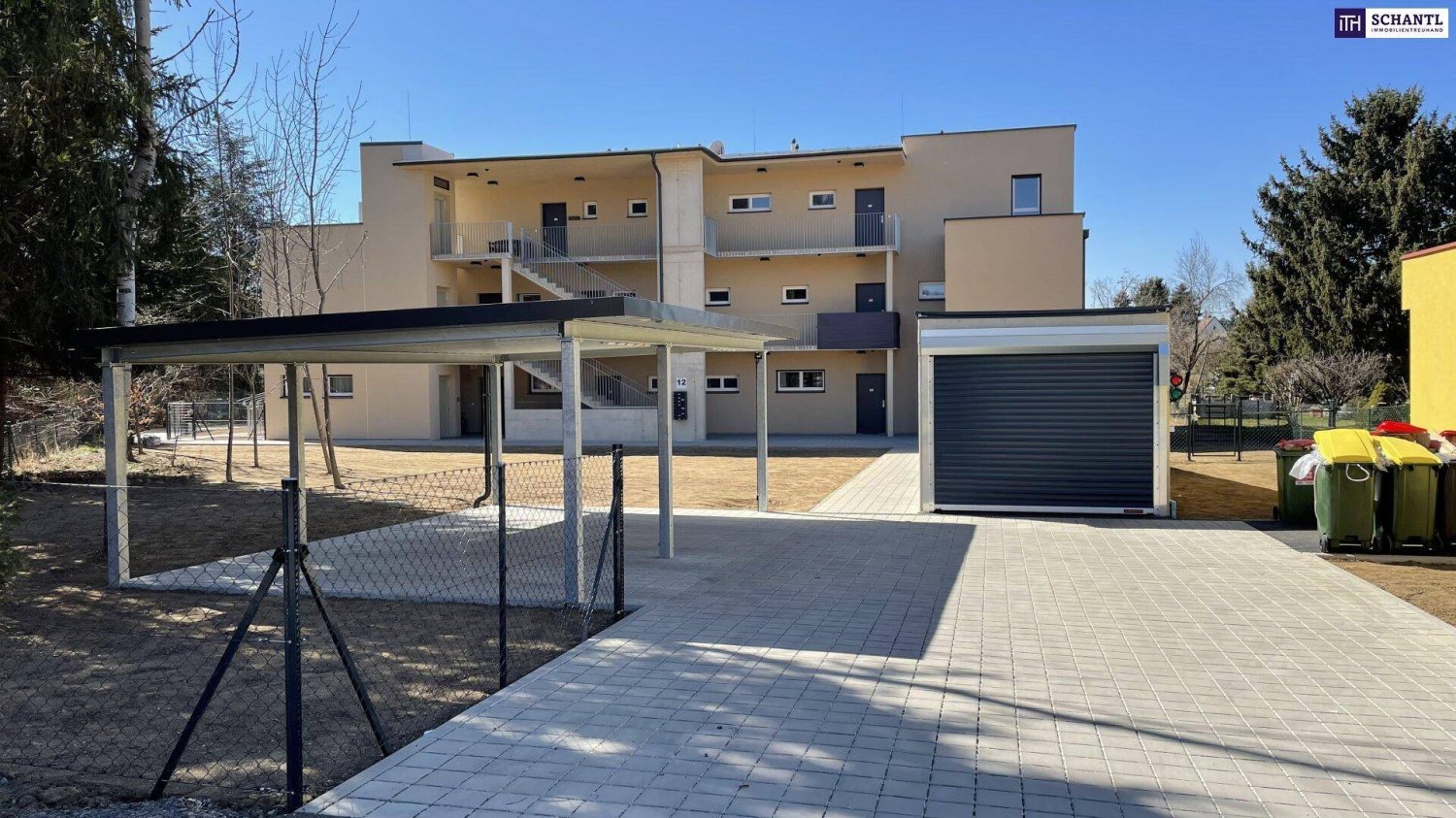  Parking in Graz, Austria No. 219329