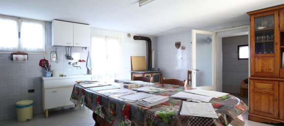 4 rooms House in Longiano, Italy No. 196060 11