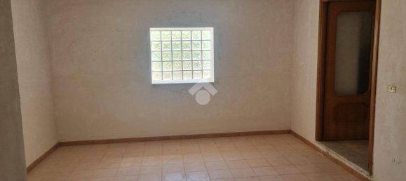 3 bedrooms House in Volturara Irpina, Italy No. 159690 7