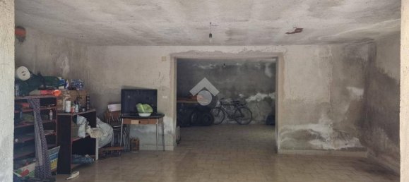 3 bedrooms House in Volturara Irpina, Italy No. 159690 11