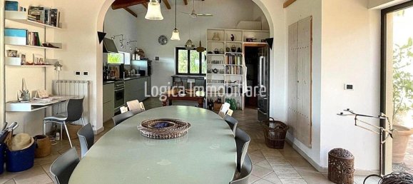 Villa de 5 dormitorios en Ficulle, Italy No. 260457 19