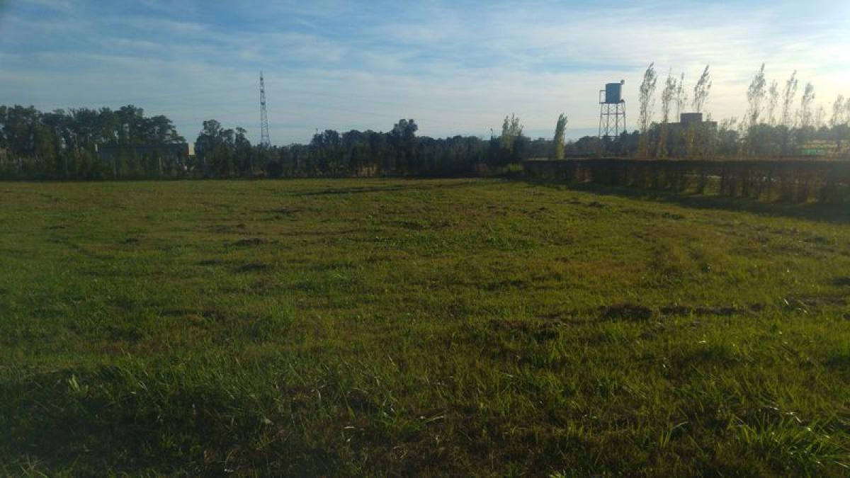  Land in Buenos Aires, Argentina No. 120363