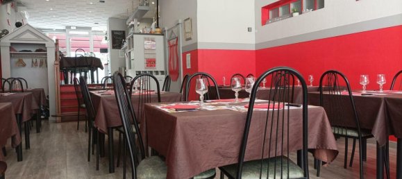 2 chambres Maison à La Châtre, France No. 234767 3