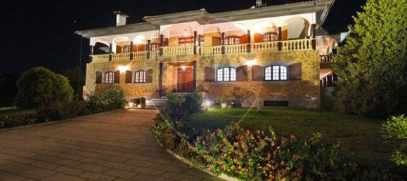 7 bedrooms House in Viana do Castelo, Portugal No. 186696 10