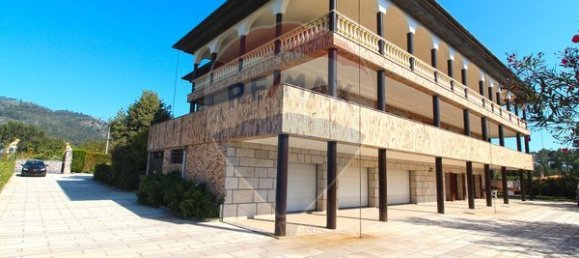 7 bedrooms House in Viana do Castelo, Portugal No. 186696 14