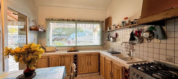 7 bedrooms House in Roquemaure, France No. 286639 6