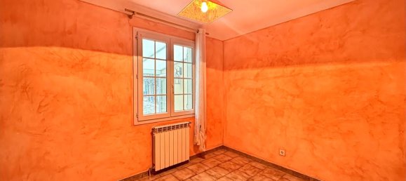 7 bedrooms House in Roquemaure, France No. 286639 12