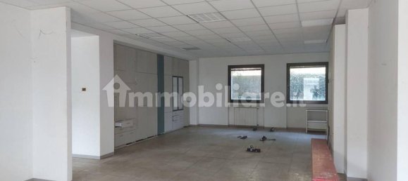  مستودع في Pollone, Italy 4916متر مربع رقم 319556 9