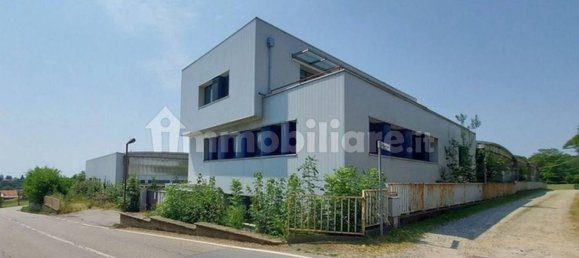  مستودع في Pollone, Italy 4916متر مربع رقم 319556 19