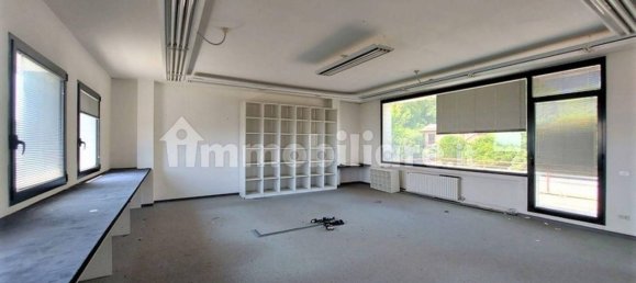  مستودع في Pollone, Italy 4916متر مربع رقم 319556 7