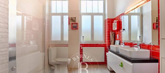 7 bedrooms House in Thionville, France No. 211680 15