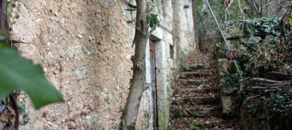 4 rooms House in Arpino, Italy No. 128612 2
