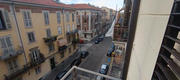 4-Zimmer Wohnung in Turin, Italy, Nr. 280031 2