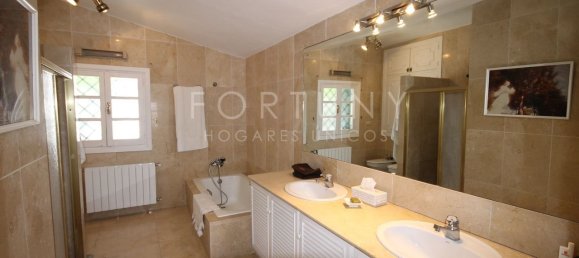 6 bedrooms House in Mijas, Spain No. 122756 12