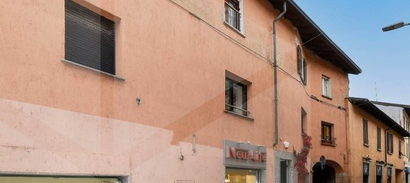 3 rooms Apartment in Parabiago, Italy No. 33396 27