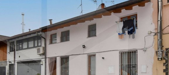 3 rooms Apartment in Parabiago, Italy No. 33396 26