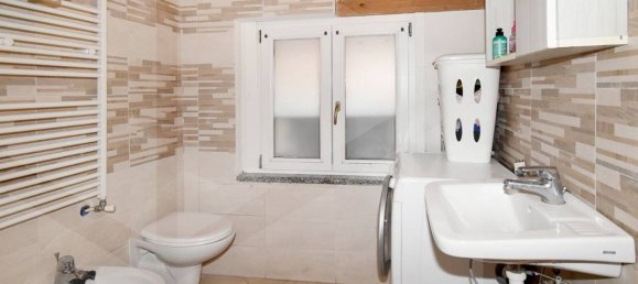 3 rooms Apartment in Parabiago, Italy No. 33396 11