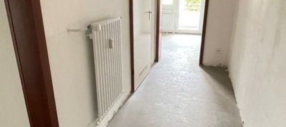 2 rooms Apartment in Essen, Germany No. 47386 4