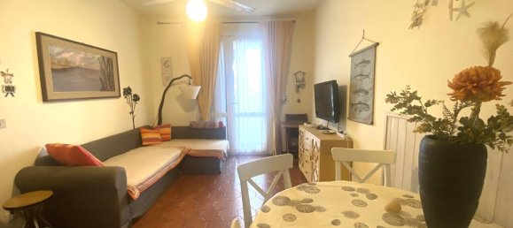 3-salle Appartement à Ravenna, Italy No. 24996 4