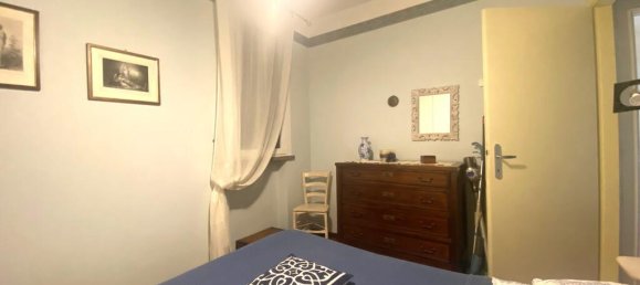 3-salle Appartement à Ravenna, Italy No. 24996 10
