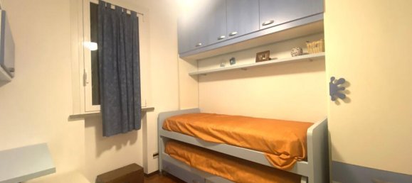 3-salle Appartement à Ravenna, Italy No. 24996 11