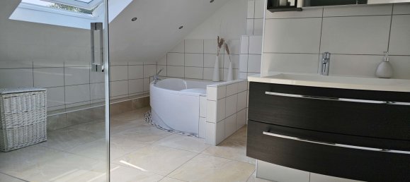 3 Schlafzimmer Doppelhaus in Solingen, Germany, Nr. 112171 11