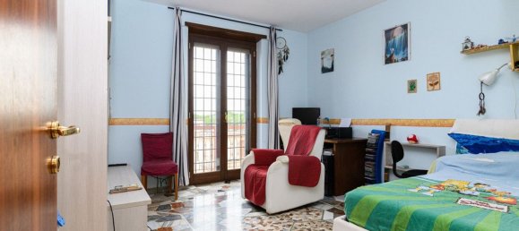 4 bedrooms Apartment in Rome, Italy No. 314272 26