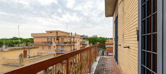 4 bedrooms Apartment in Rome, Italy No. 314272 36