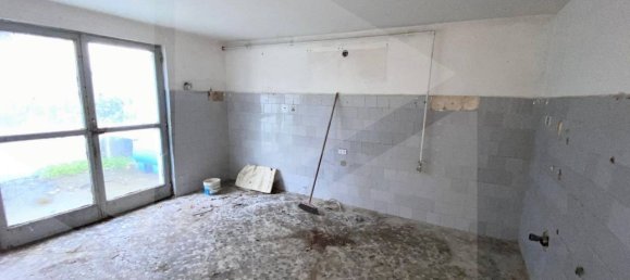 Casa de 3 dormitorios en Modugno, Italy No. 20258 3