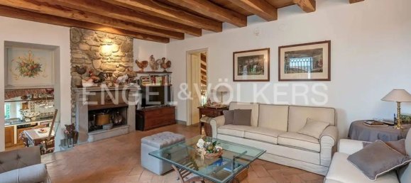 Casa de 15 habitaciónes en Galbiate, Italy No. 103899 16