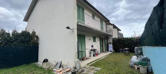Apartamento de 3 habitaciónes en Orciano Pisano, Italy No. 111316 2