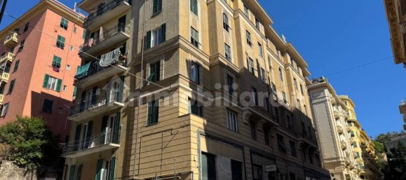 3 bedrooms Apartment in Genoa, Italy No. 371168 15