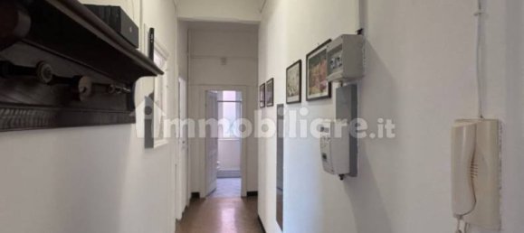 3 bedrooms Apartment in Genoa, Italy No. 371168 9