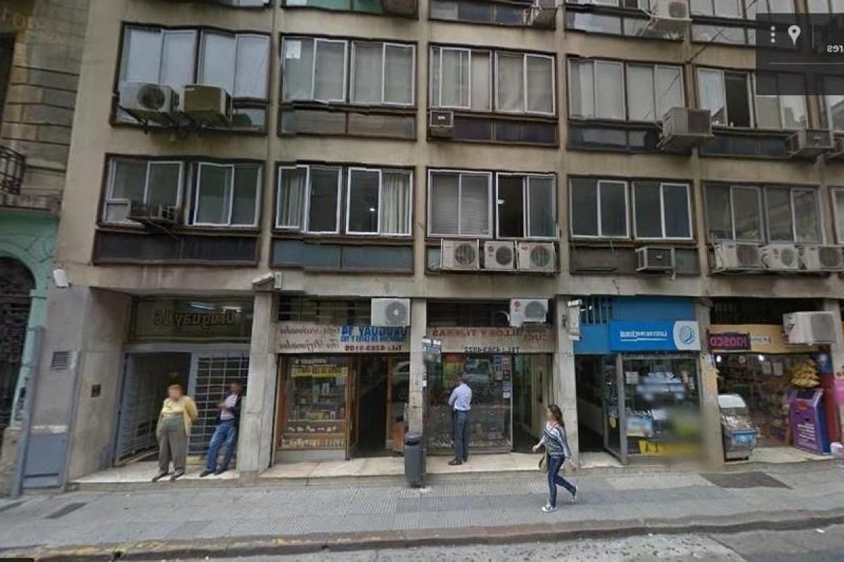 28m² Office in Buenos Aires, Argentina No. 104868