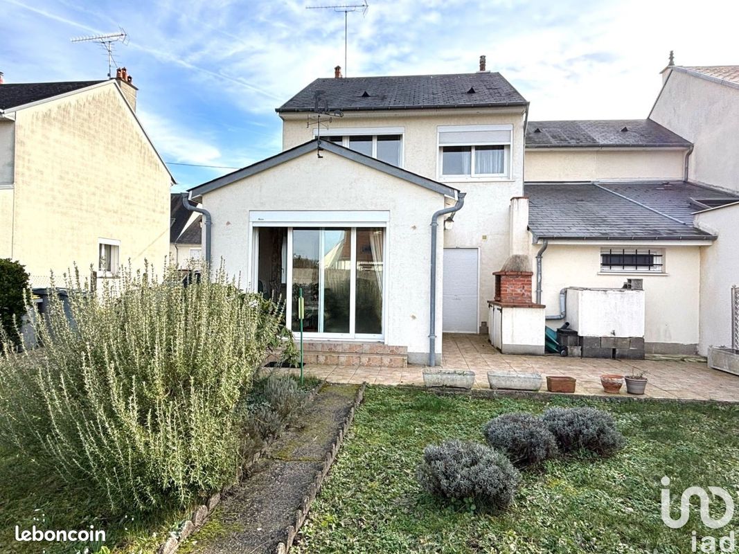 3 Schlafzimmer Haus in Fleury-les-Aubrais, France, Nr. 44829