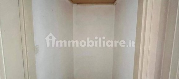 1 bedroom Apartment in Brindisi, Italy No. 301811 12