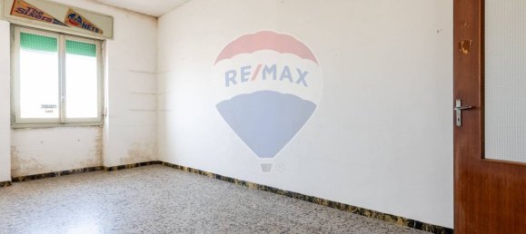 4 bedrooms Apartment in Cagliari, Italy No. 45391 19