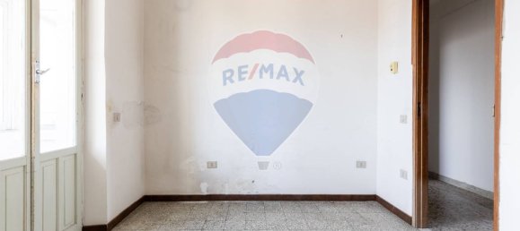 4 bedrooms Apartment in Cagliari, Italy No. 45391 15