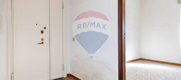 4 bedrooms Apartment in Cagliari, Italy No. 45391 14