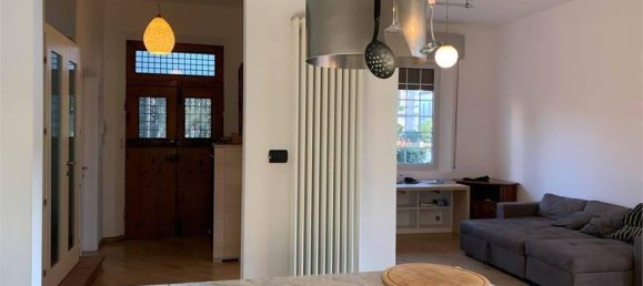 7 rooms Villa in Ferrara, Italy No. 19761 2