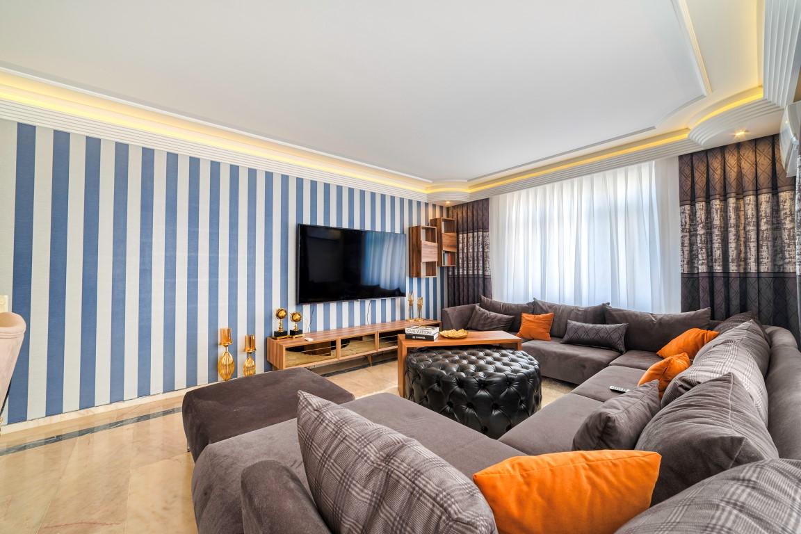 3 rooms Apartment in Mahmutlar, Turkey No. 9658