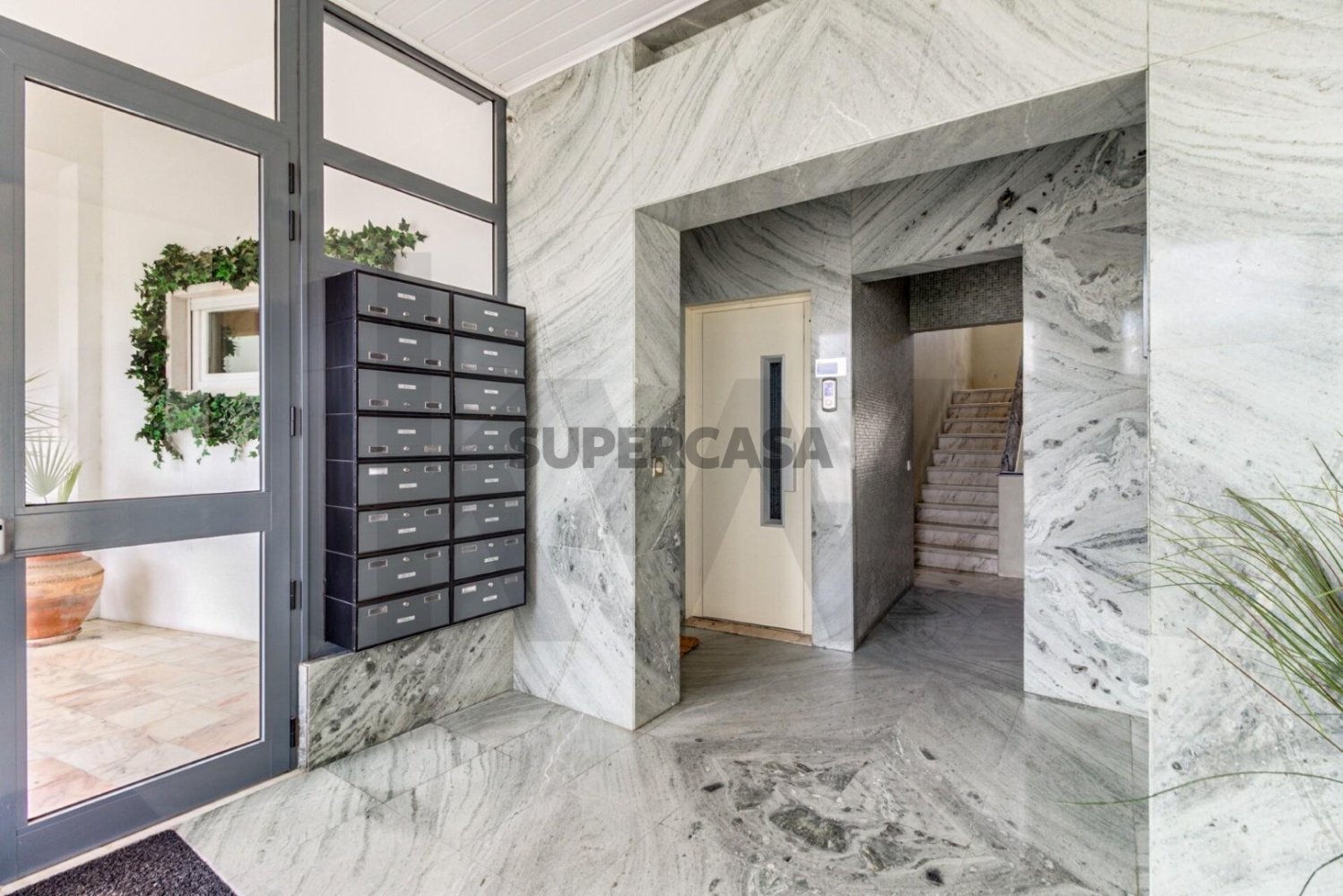 3 bedrooms Apartment in Cascais, Portugal No. 324260