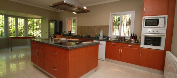 4 bedrooms Villa in Cadiz, Spain No. 280089 6