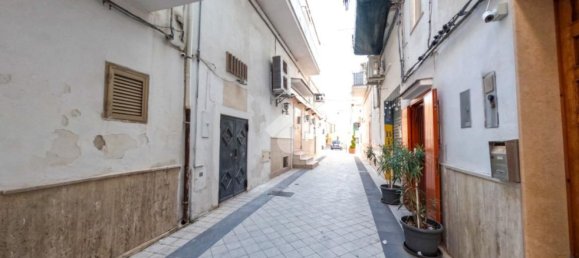 Garaje en Vieste, Italy 47 m² No. 133774 11